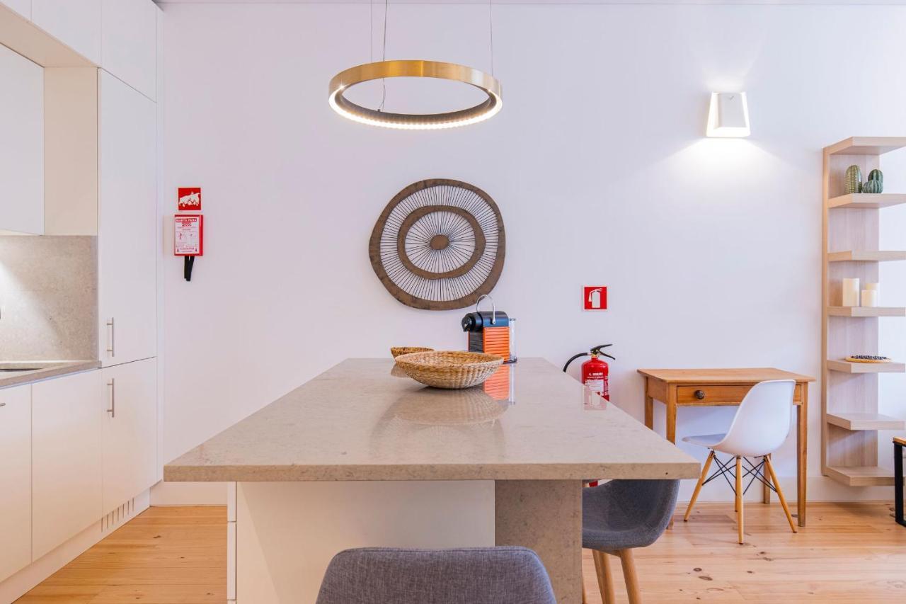 Modern Rustic Flat In Santos By Lovelystay Lisboa Ngoại thất bức ảnh